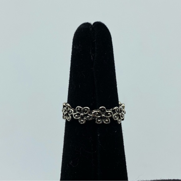 Silver Bohemian Floral Wrap Around Ring - Picture 2 of 6